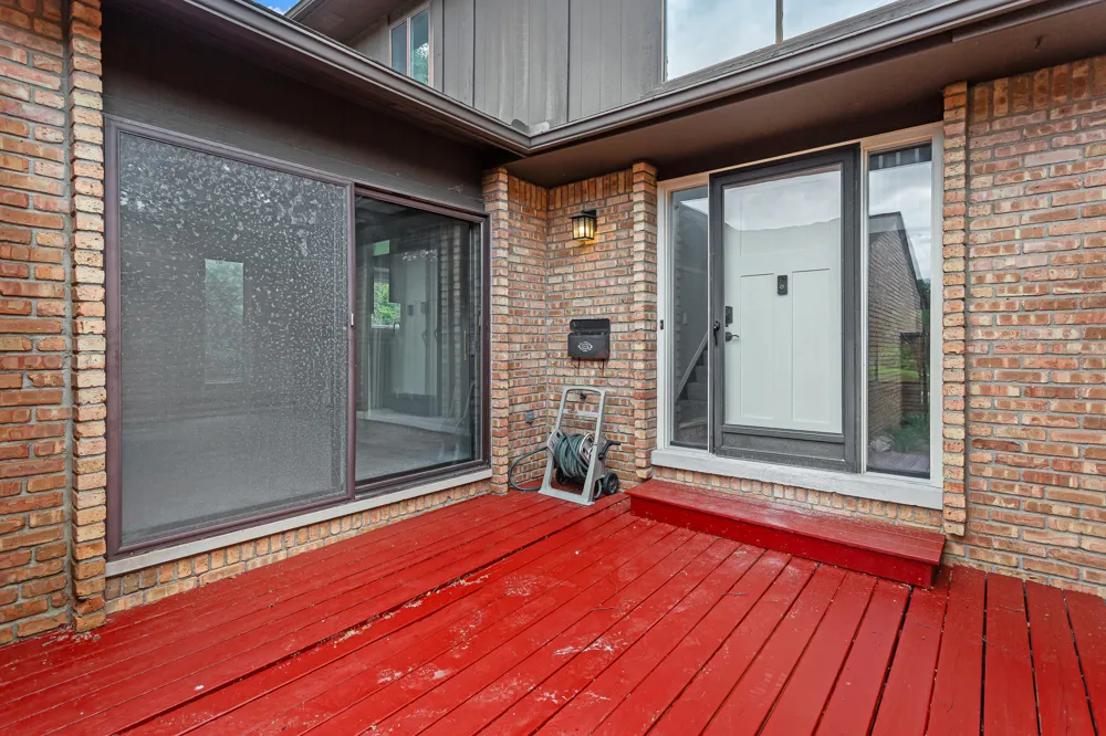 2260 Bordeaux Street West Bloomfield, MI 48323
