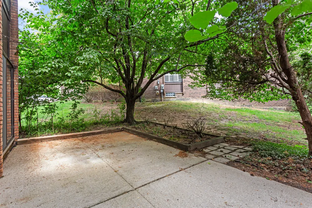 2260 Bordeaux Street West Bloomfield, MI 48323