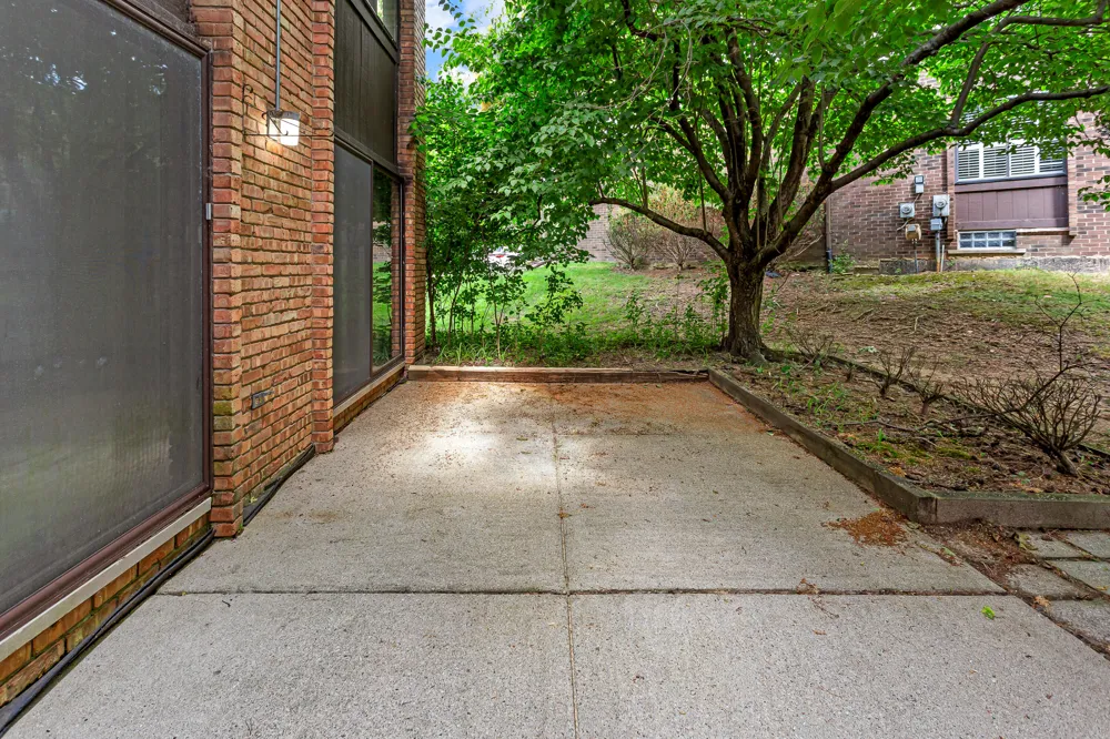 2260 Bordeaux Street West Bloomfield, MI 48323