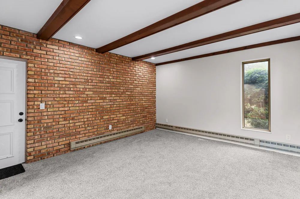 2260 Bordeaux Street West Bloomfield, MI 48323