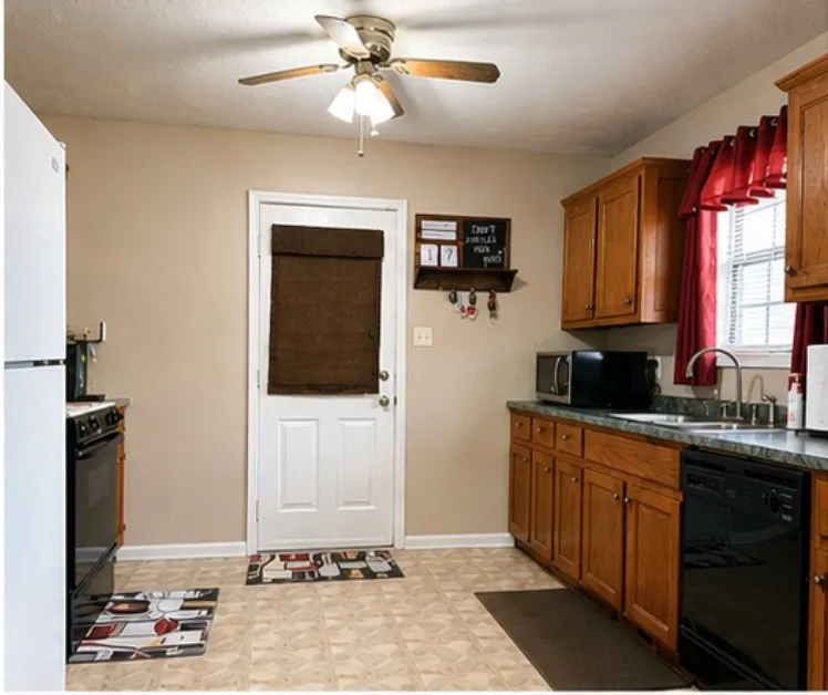 133 Buttonwood Dr Jackson, TN 38305
