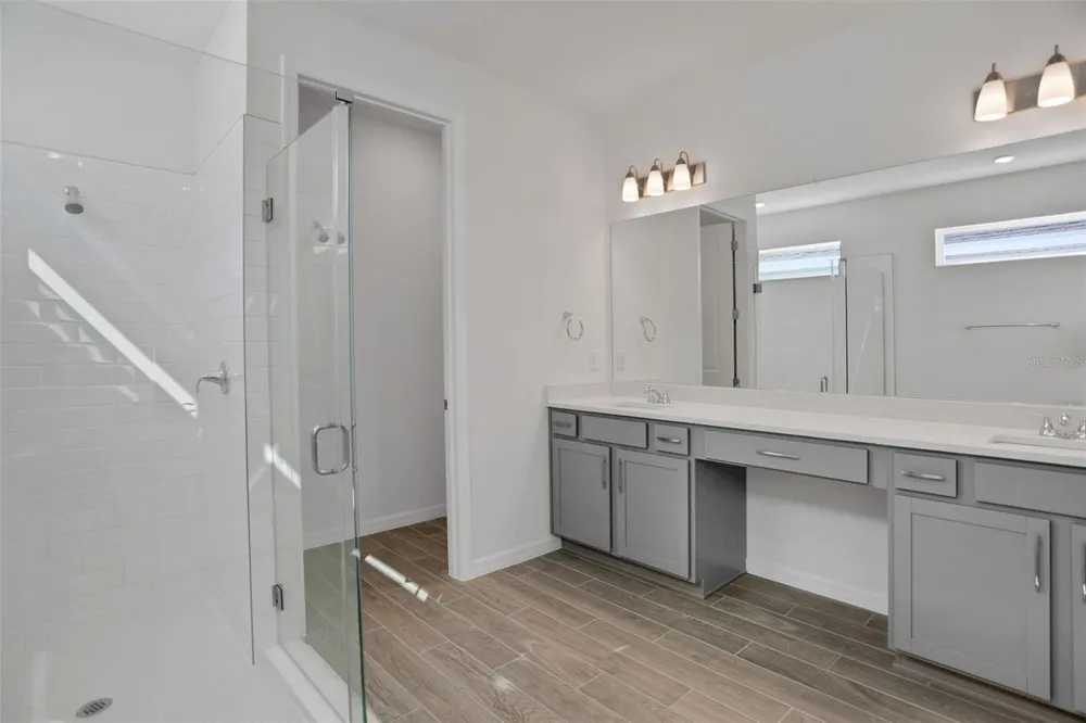 2371 JUNIPER BERRY DRIVE Minneola, FL 34715