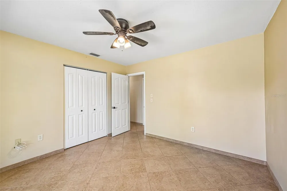 3304 SWAAN LANE Sarasota, FL 34235