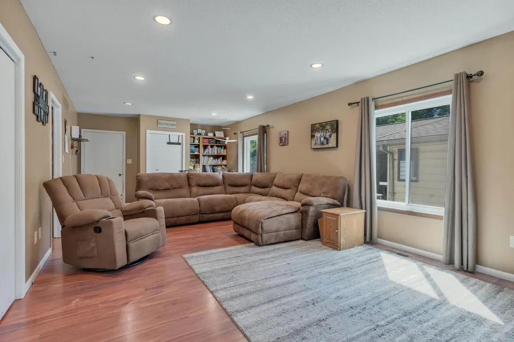 218 1st Street NE Clara City, MN 56222