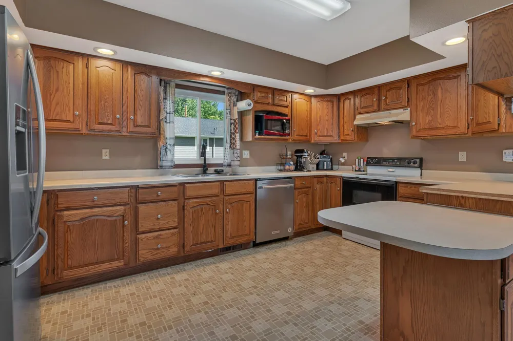 218 1st Street NE Clara City, MN 56222