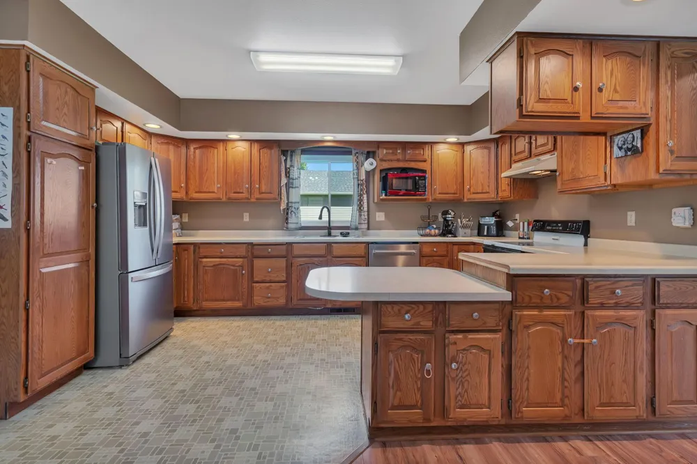 218 1st Street NE Clara City, MN 56222