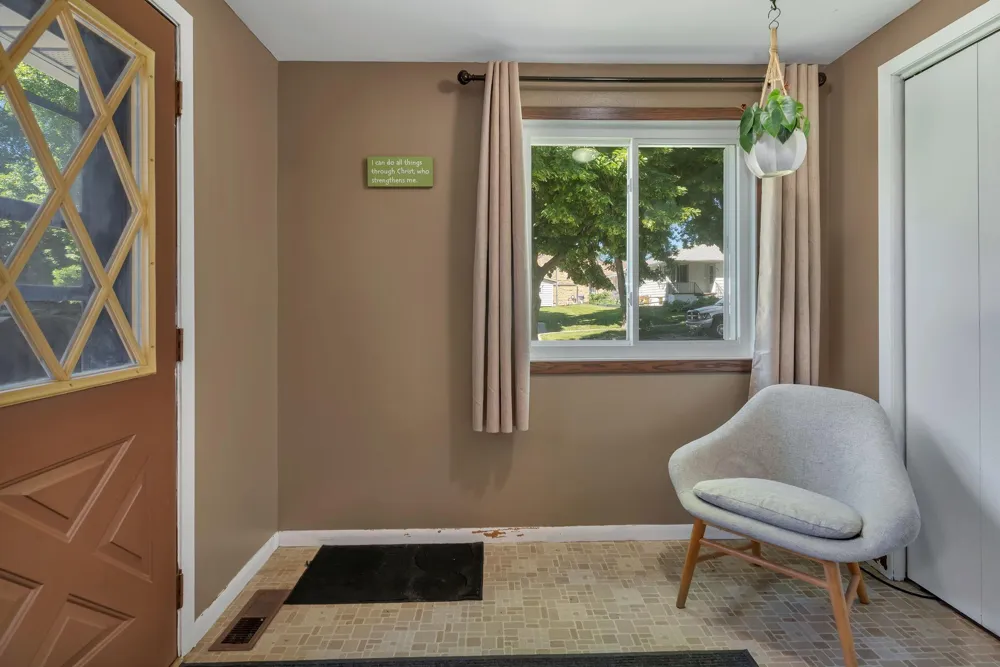 218 1st Street NE Clara City, MN 56222