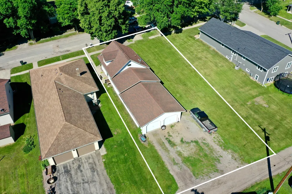 218 1st Street NE Clara City, MN 56222