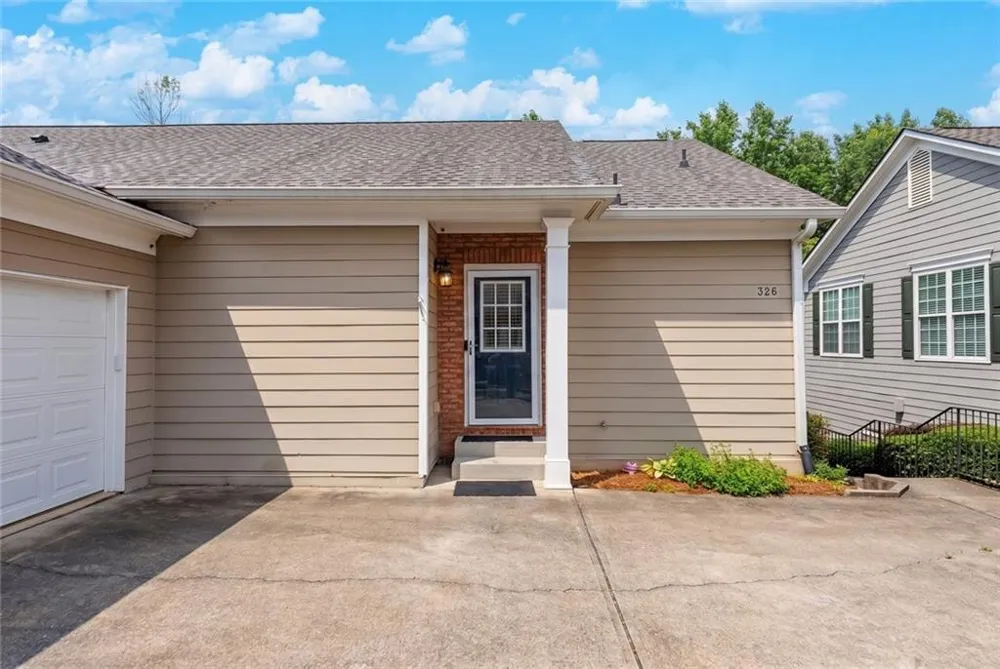 326 Camry Circle Dallas, GA 30157