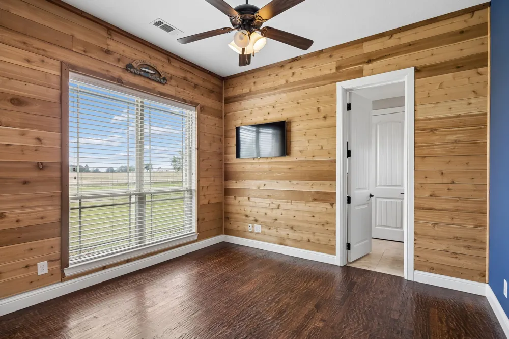 11190 County Road 309 Terrell, TX 75161