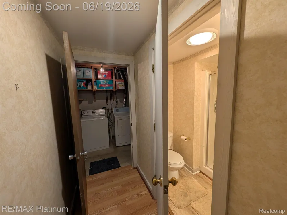 2085 Fox Hollow Drive Meridian Charter Township, MI 48864
