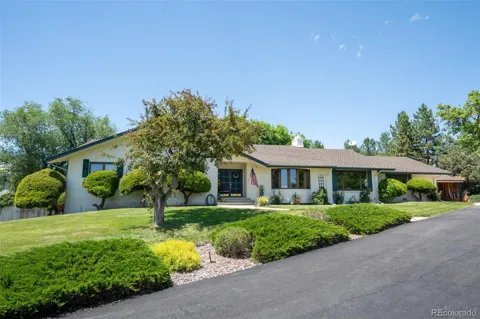 10585 W 69th Place
