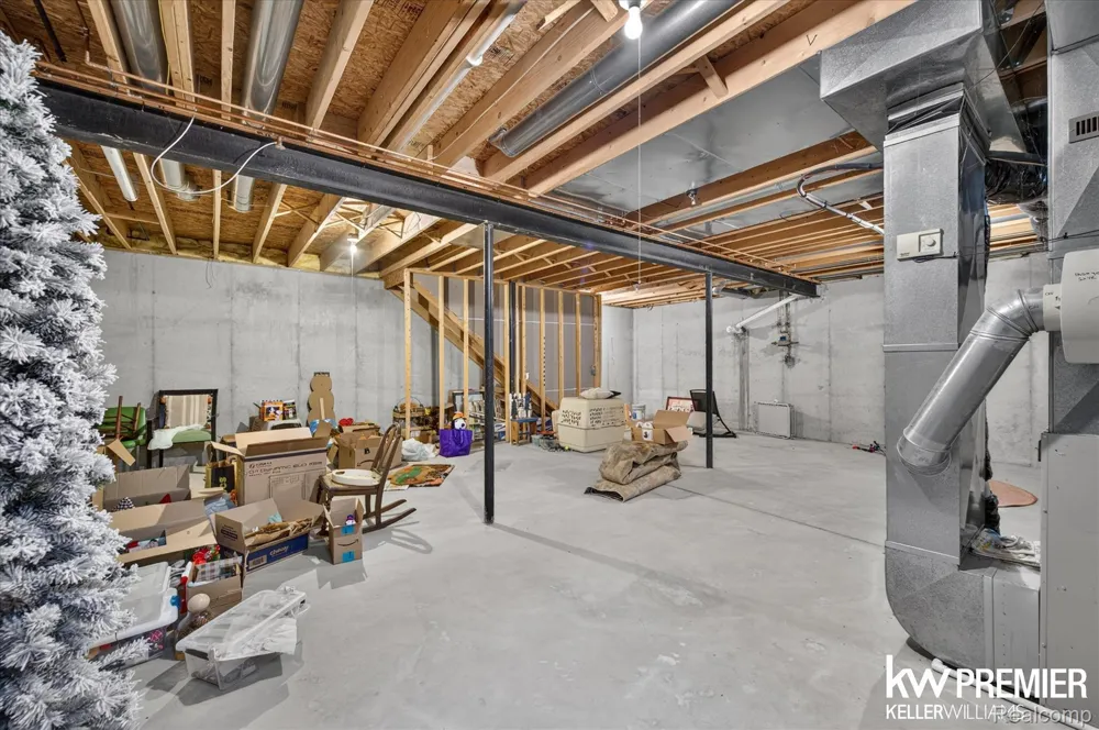 551 Indian Oaks Drive Howell City, MI 48843
