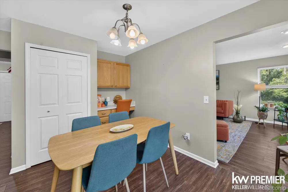 551 Indian Oaks Drive Howell City, MI 48843