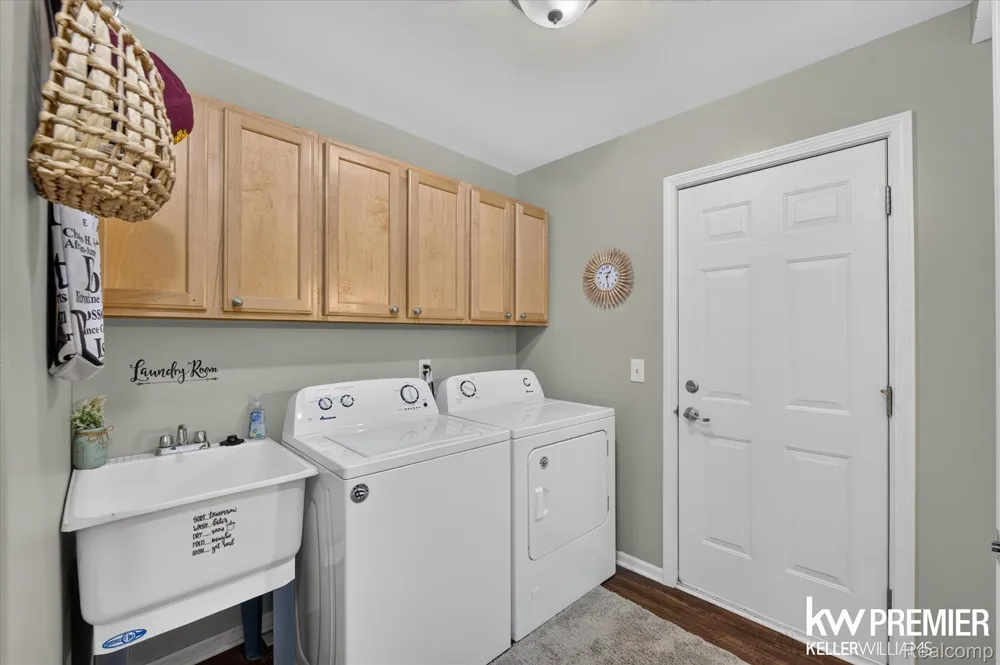 551 Indian Oaks Drive Howell City, MI 48843