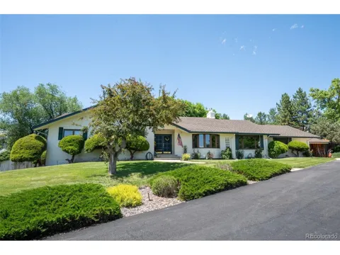 10585 W 69th Place