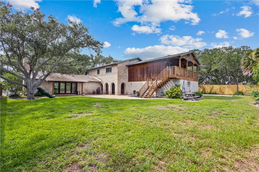 1010 Karnak Drive Corpus Christi, TX 78412