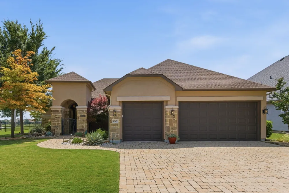 8713 Gardenia Drive Denton, TX 76207