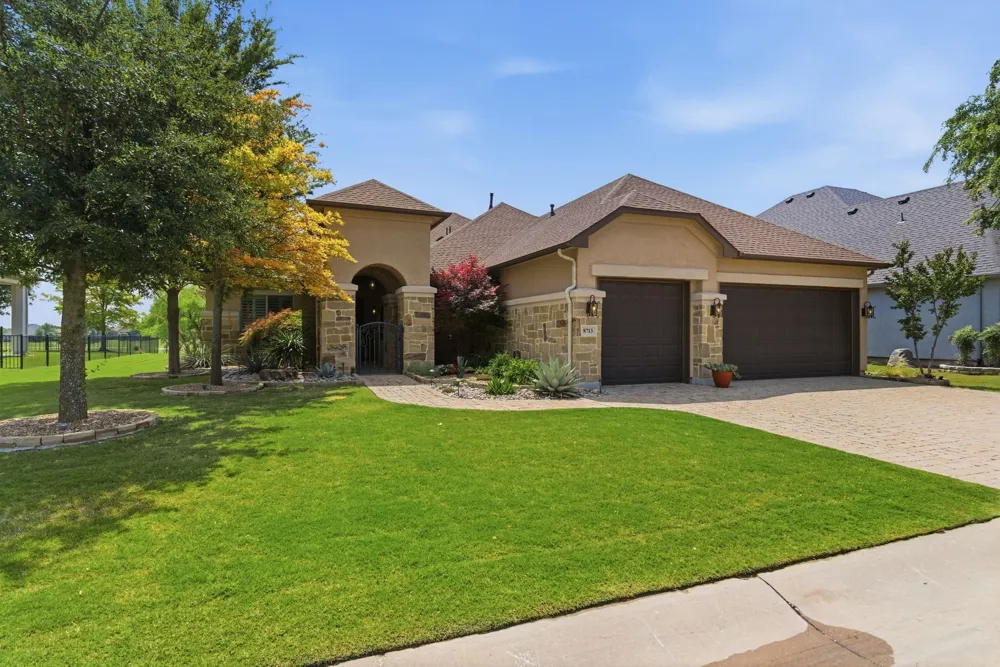 8713 Gardenia Drive Denton, TX 76207