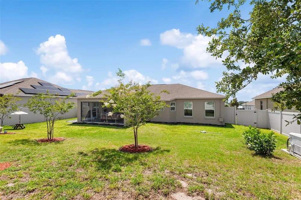 444 LAKE VIEW WAY Auburndale, FL 33823