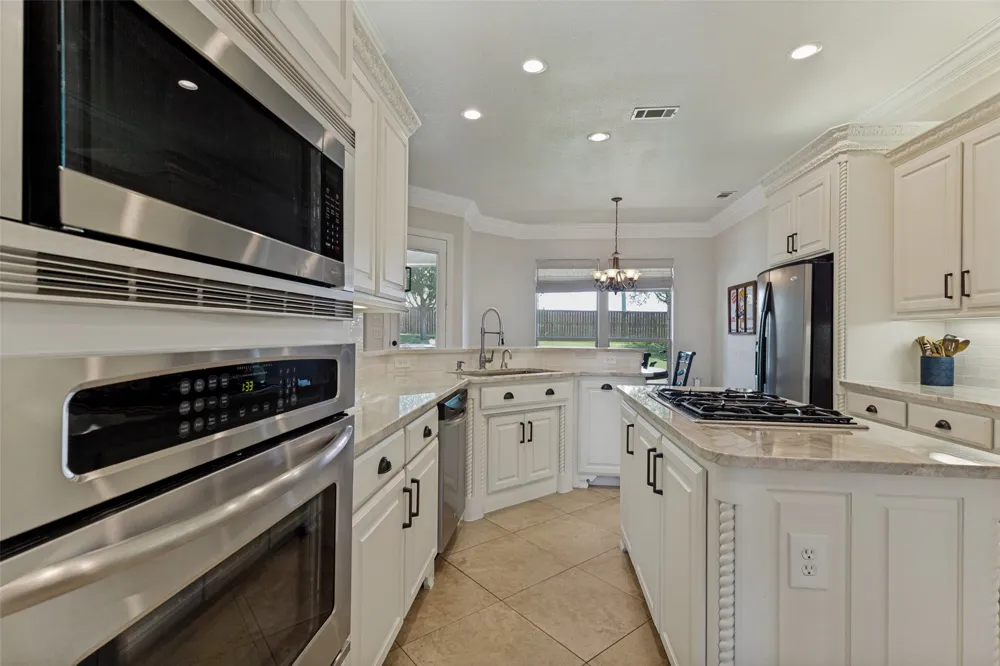 229 Arbor Lane Haslet, TX 76052