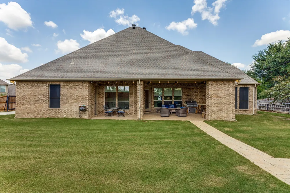 229 Arbor Lane Haslet, TX 76052