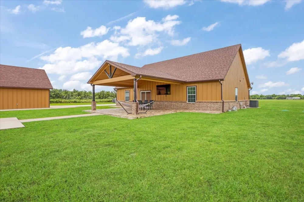 4248 Fm 273 Ivanhoe, TX 75447
