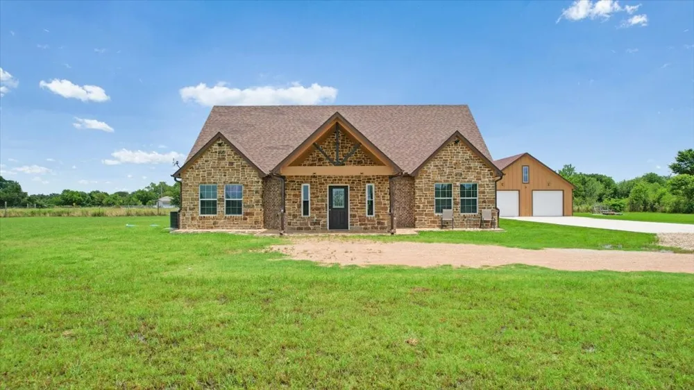 4248 Fm 273 Ivanhoe, TX 75447