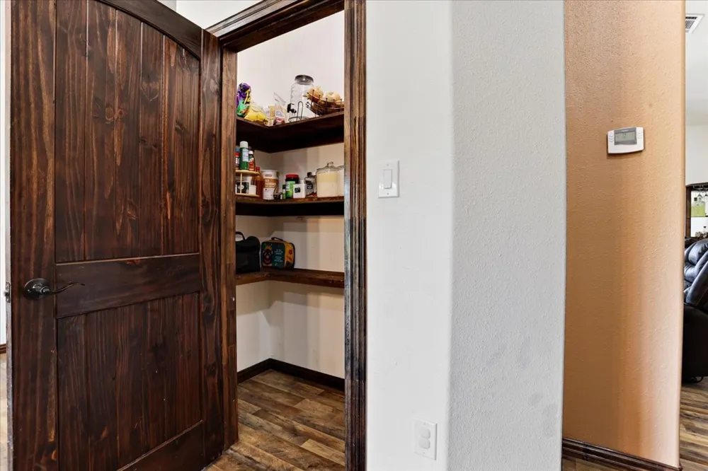4248 Fm 273 Ivanhoe, TX 75447