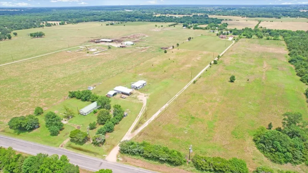 4248 Fm 273 Ivanhoe, TX 75447