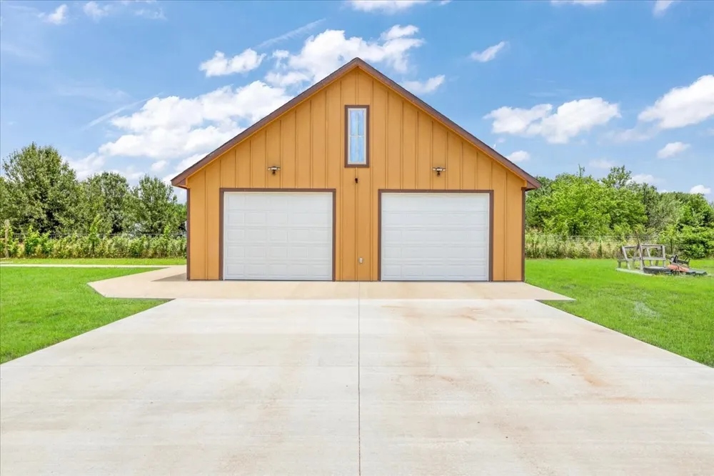 4248 Fm 273 Ivanhoe, TX 75447
