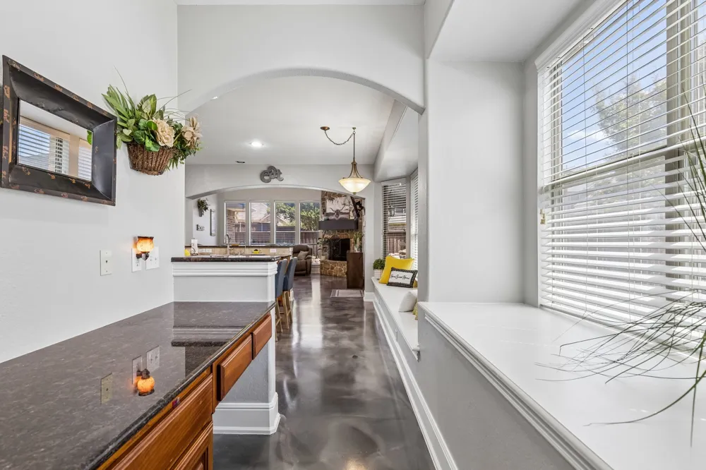 2803 Deerhurst Drive Highland Village, TX 75077
