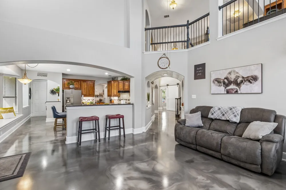 2803 Deerhurst Drive Highland Village, TX 75077