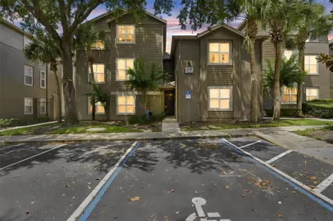 420 SUMMIT RIDGE PLACE #300