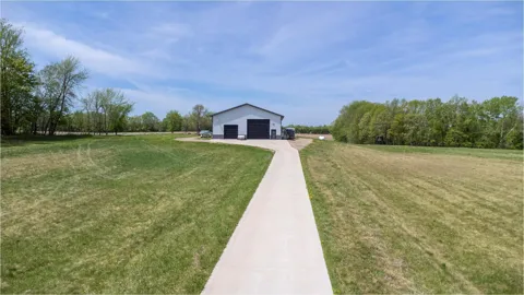 13272 County 11