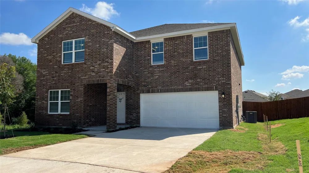 702 Camden Drive Lavon, TX 75166