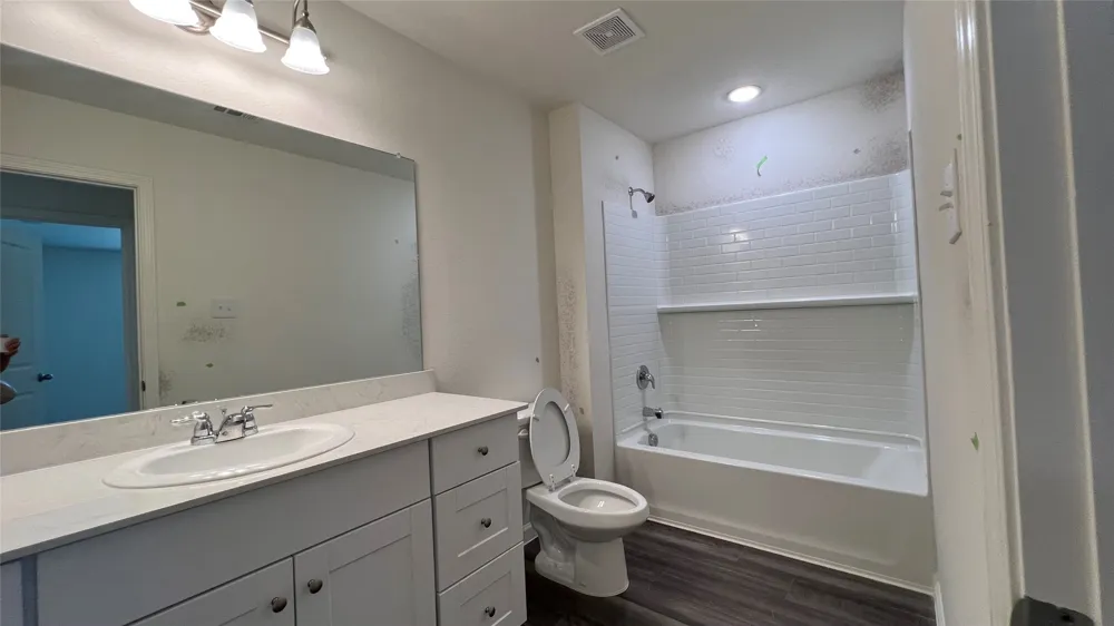 702 Camden Drive Lavon, TX 75166