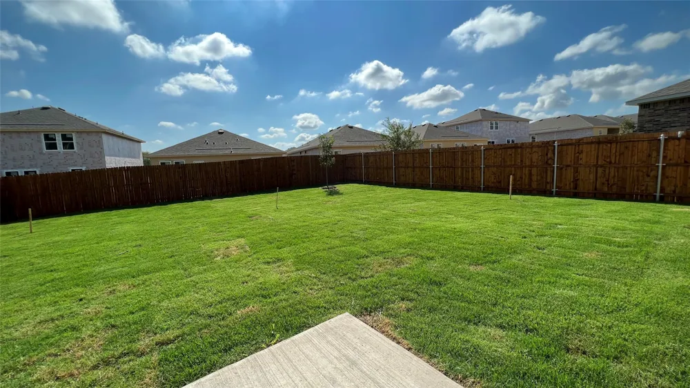 702 Camden Drive Lavon, TX 75166