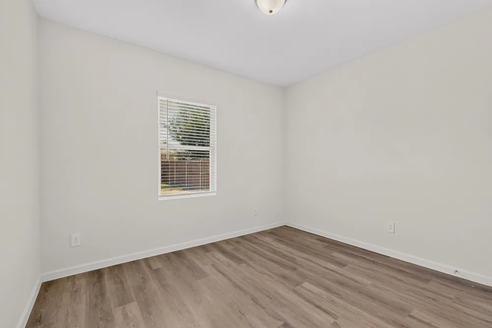 702 Camden Drive Lavon, TX 75166