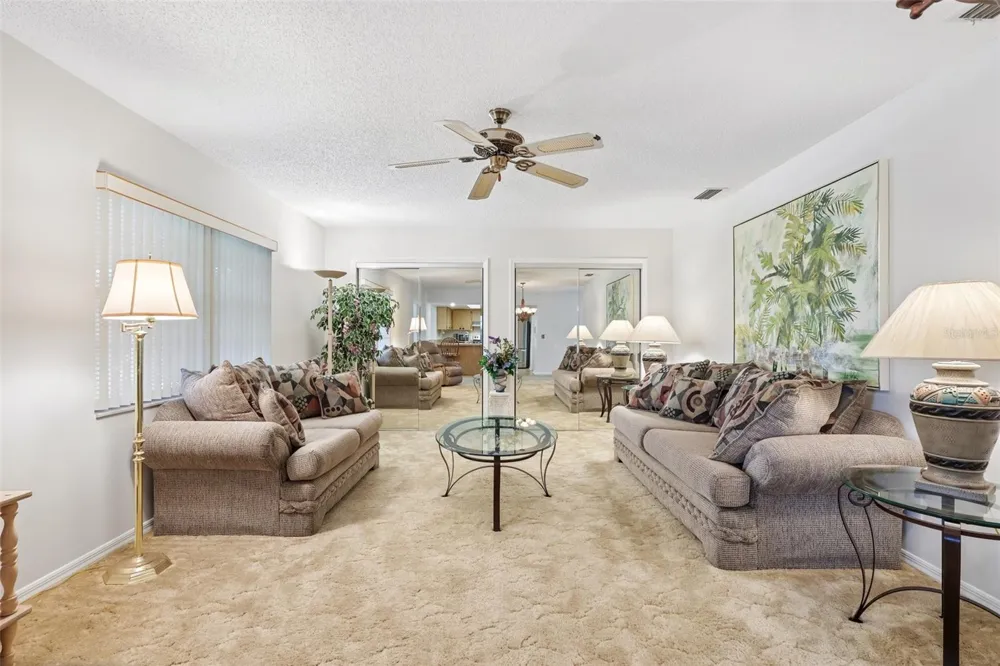 2017 HAMPSTEAD CIRCLE Sun City Center, FL 33573