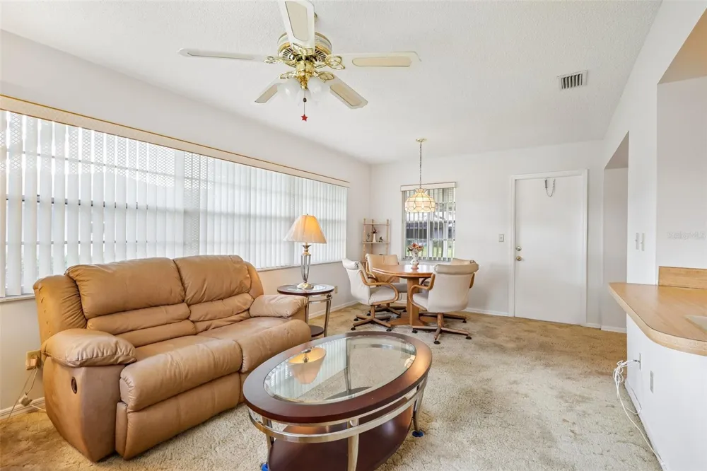 2017 HAMPSTEAD CIRCLE Sun City Center, FL 33573