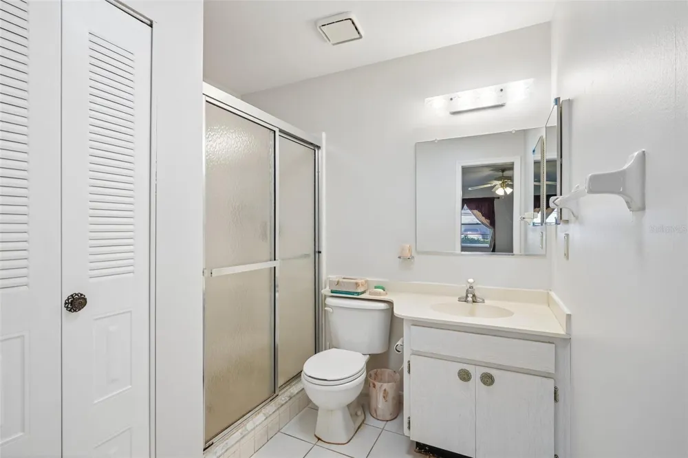 2017 HAMPSTEAD CIRCLE Sun City Center, FL 33573