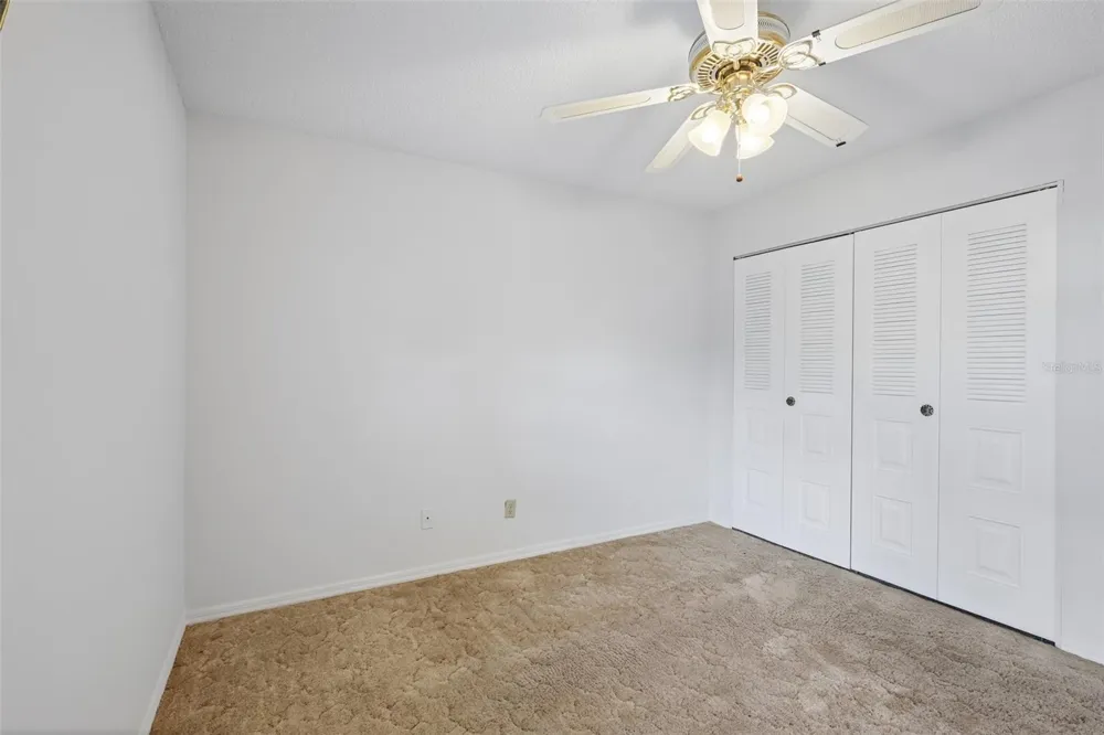 2017 HAMPSTEAD CIRCLE Sun City Center, FL 33573