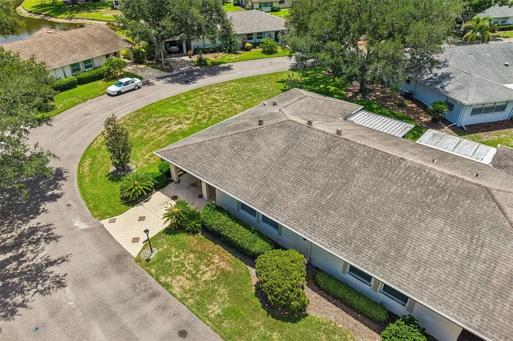 2017 HAMPSTEAD CIRCLE Sun City Center, FL 33573
