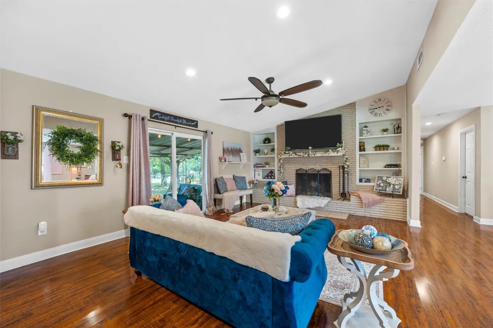 600 S Andrews Drive Robinson, TX 76706