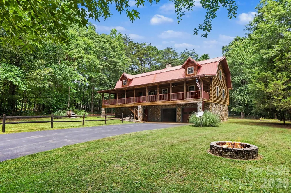 6328 Four Knights Lane Clover, SC 29710