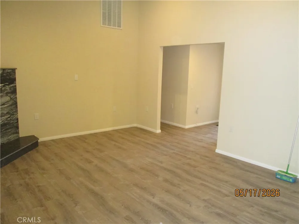 8871 Aspen California City, CA 93505