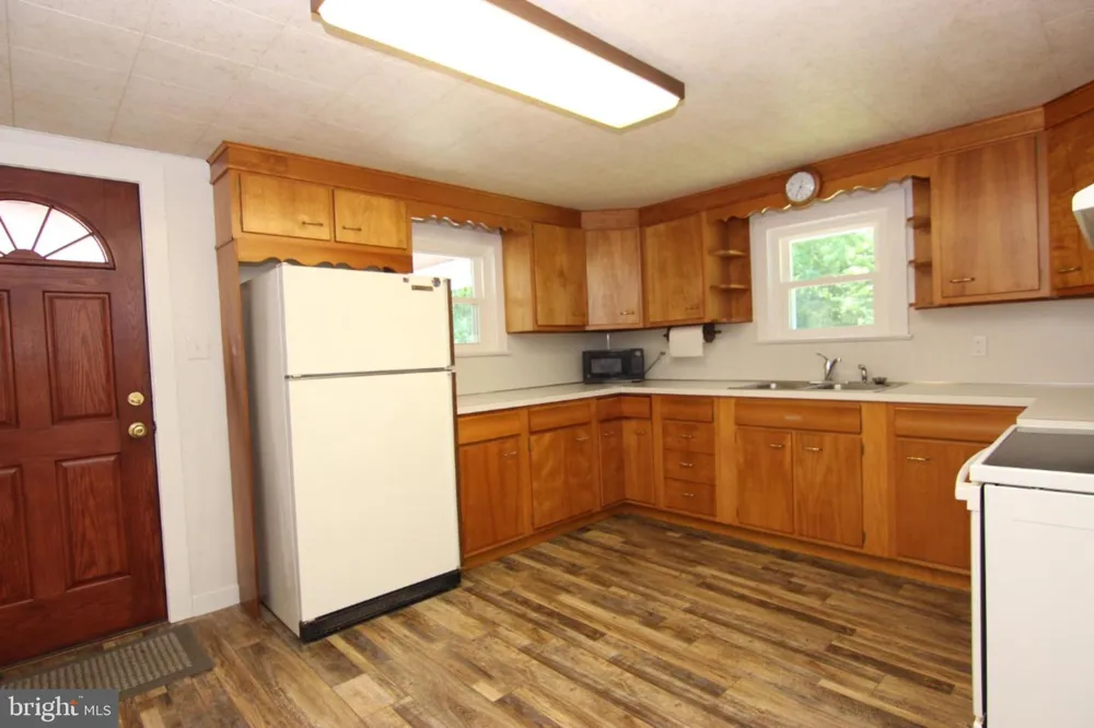 151 DOGWOOD DRIVE Alburtis, PA 18011