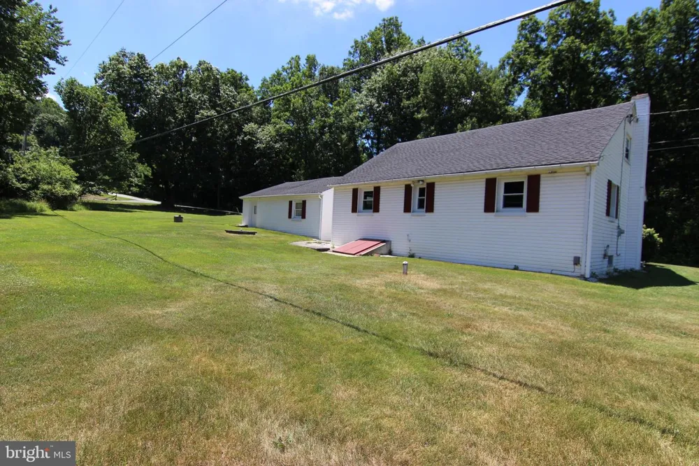 151 DOGWOOD DRIVE Alburtis, PA 18011