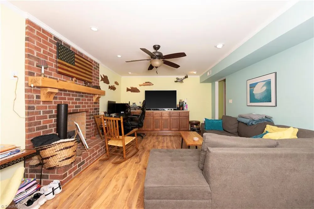 963 Ridge Gate Drive Lewisville, NC 27023
